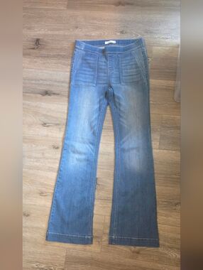 Cello Women's Light Blue Flared Jeans Size Medium